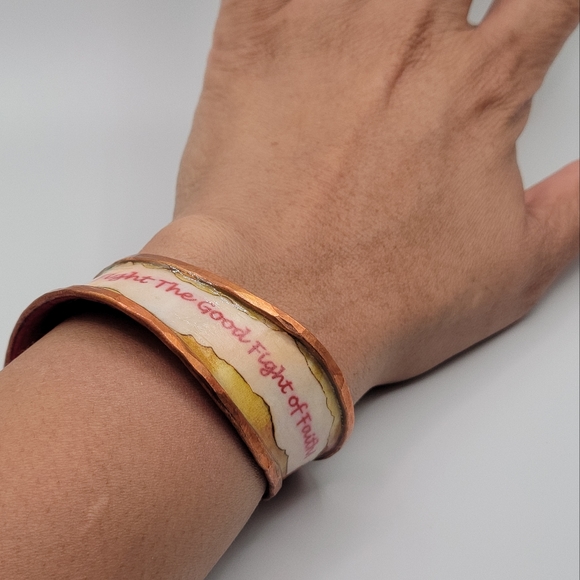 M.E. Collection Faith Bracelet - Picture 4 of 12